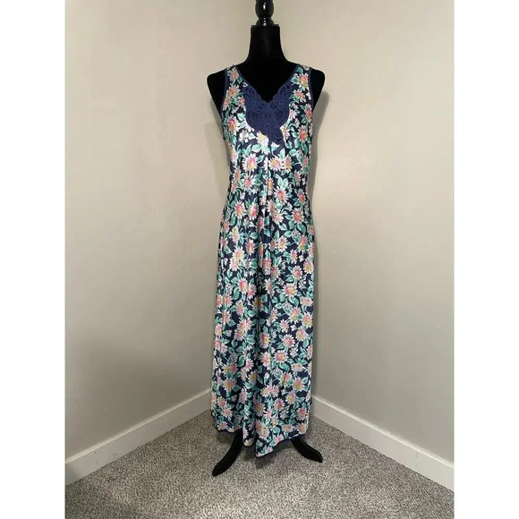 Vintage Vanity Fair Floral and Lace Maxi Length Slip Dress Made in USA - Picture 1 of 14